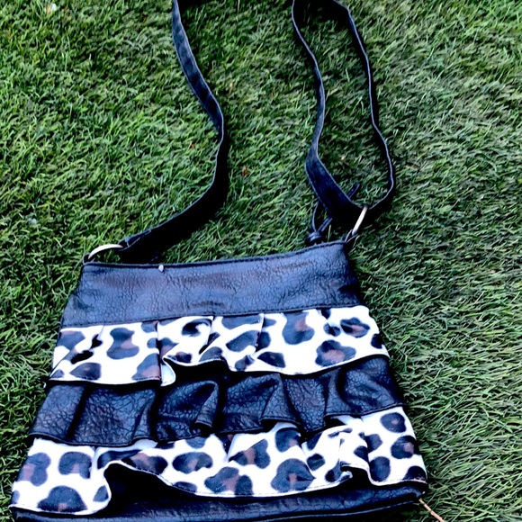 Fancy purse - Picture 1 of 3